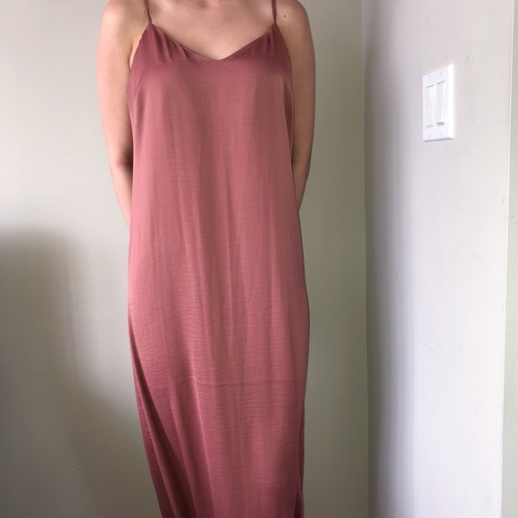Wine Coloured Maxi Silky Dress - Picture 2 of 4
